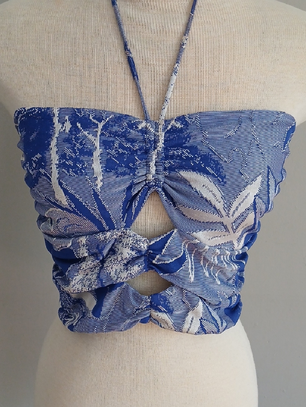 Zara Blue Floral Cutout Halter Crop Top